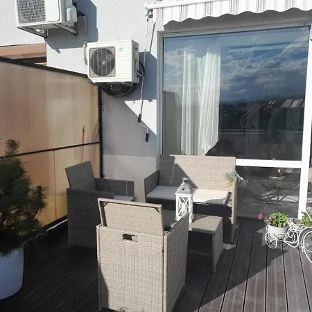 Cristinco Panoramic Apartment